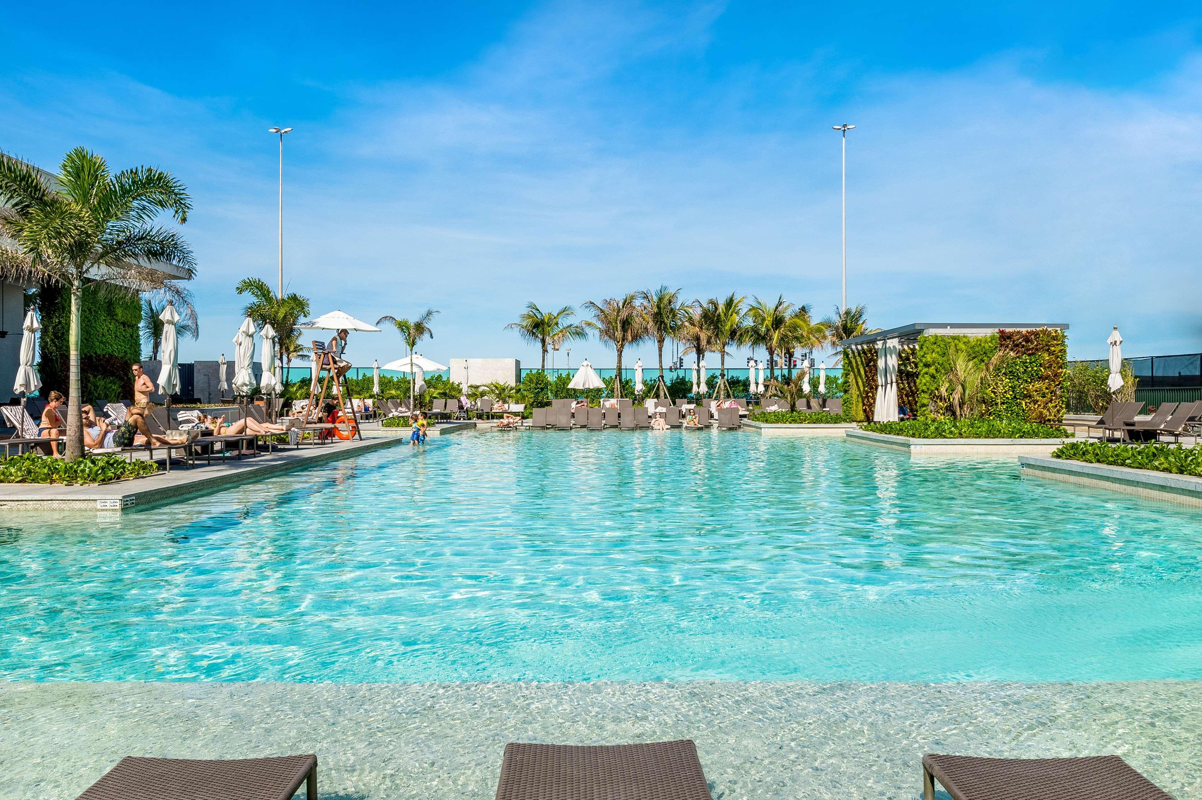 Grand Hyatt Rio de Janeiro Exterior foto The pool at the hotel